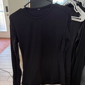 Lululemon Black Long Sleeve Crewneck Base Layer